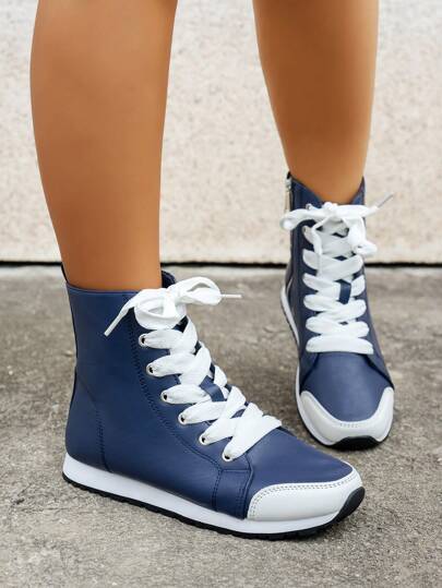 بوت كاجوال نسائية من الدانتيل و السوستة في المنتصف وصولًا إلى منتصف الساق ذات طراز جديد لعام 2024، أسلوب الترفيه و الجامعة