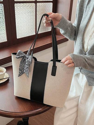 حقيبة كتف قماشية كاجوال للنساء بتصميم مزيج قطع مع سحاب وسعة كبيرة لليوم العادي