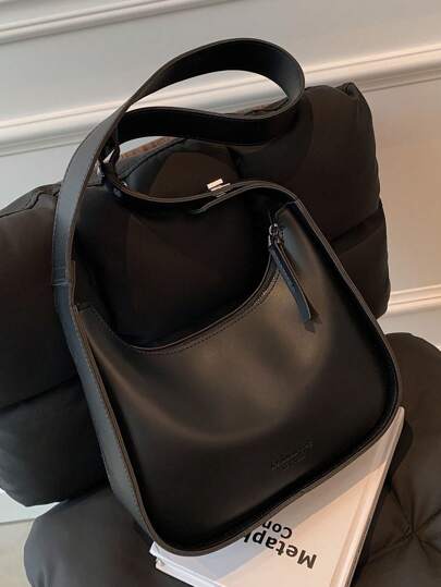 حقيبة كتف نسائية موضة جديدة لعام 2025، بنمط رجعي ذات حزام كتف قابل للتعديل وحزام عريض عالي الجودة متعددة الوظائف سعة كبيرة مناسبة للشباب والطلاب البيض والمناسبة للتنقلات اليومية والاجتماعات والسفر لمسافات قصيرة والتسوق وتصلح كهدية