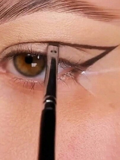 3 قطع / مجموعة من فرش المكياج بما في ذلك فرشاة ماكياج العين باتجاه مائل ، فرشاة الحواجب ، فرشاة ظل العين المرهفة ذات الحافة الرفيعة ، مجموعة فرشاة العين والحاجب المائلة ، فرشاة تحديد الحواف الرفيعة أداة تجميل رائعة لتشكيل الوجه وتعزيز جمالك