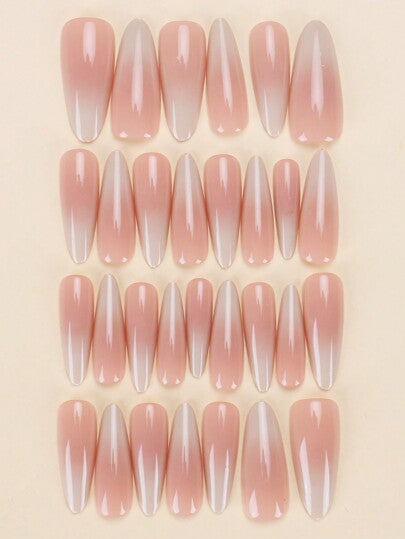 30 قطعة من بقع الأظافر الملصقة الوهمية ذات الشكل اللوزي، بتدرج بسيط حلو وبارد على الطراز الياباني والكوري، أظافر نسائية جديدة وأنيقة للأطراف، مرفق معها قطعة واحدة من صمغ الجيلي وقطعة واحدة من شريط التحضير، مناسبة لحفلات النساء والرقص والاستخدام...