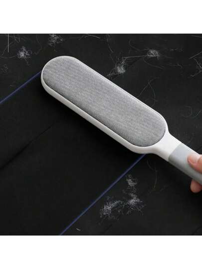 قطعة واحدة من فرشاة التنظيف القابلة لإعادة الاستخدام، مزيل الشعر للحيوانات الأليفة ذو الوجهين، فرشاة يدوية لكنس الغبار الساكن، مناسبة للقطط والملابس والأثاث والسجاد، مصنوعة من مادة البوليبروبيلين القوية ولا تحتاج لطاقة