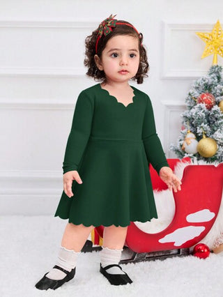 فساتين بيبي فستان أنيق وظريف بأكمام طويلة ذو طرف موجي للبنات الصغار في فصل الخريف وأعياد الميلاد، موحد اللون