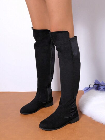 بوت نسائي إصدار جديد خريف/شتاء 2025، جزمة مسطحة بسحاب جانبي، جزمة أعلى الركبة ذو تمدد وشفافية من الليكرا