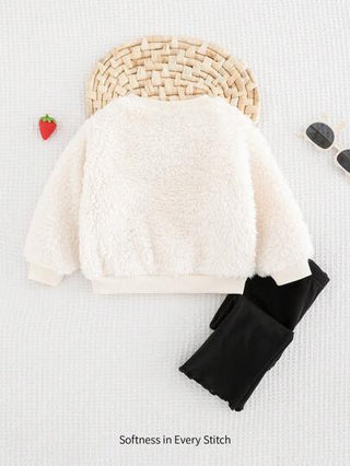 فساتين بيبي Cozy Pixies طقم فتاة رضيعة مكون من هوودي ذو أكمام منسدلة مبطن داخليًا مطبوع بنمط الفراولة وبنطال فرفري من قطعتين