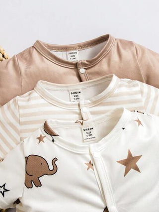 SHEIN طقم مكون من 3 قطع لطفل حديث الولادة من الأولاد، بتصميم ملائم إلفنت كرتوني ولون صلب، يوفر حلولاً شاملة للملابس للأطفال. أقمشة مريحة مختارة بعناية لتوفير حماية دافئة ومريحة للاستخدام اليومي والخروج