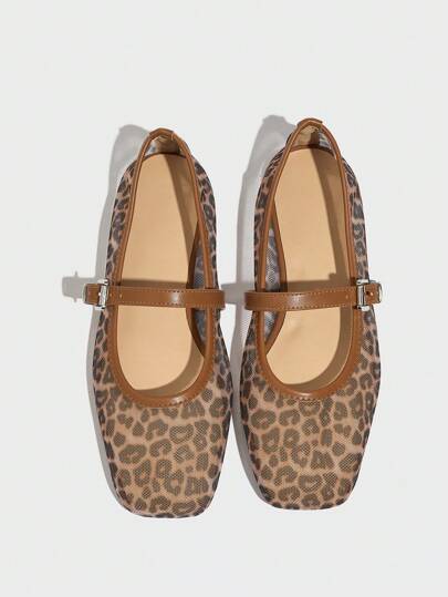 حذاء شبشب نسائي مسطح ومنفذ للهواء بطبعة جلد النمر، باليه ماري جين، خفيف الوزن ومريح بأصبع قدم مربع مفتوح لارتداء سهل للاستخدام اليومي