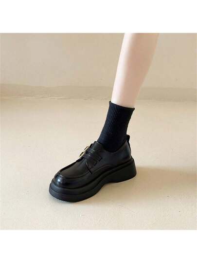 أحذية أوكسفورد حريمي أحذية ماري جين البريطانية للنساء، حذاء انكليزي كاجوال مرتفع الكعب مزود ببكلة، أوكسفورد ربيعي وخريفي جديد، أحذية جلد مسطحة