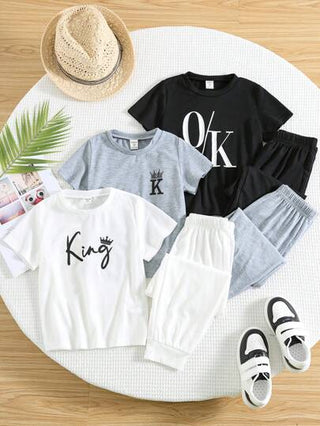 6 أطقم تي شيرت وبنطلون مكون من قطعتين للأولاد الصغار، طباعة حروف مبسطة، مناسب للذهاب للمدرسة والاستعمال اليومي العادي وحفلات العودة للمدارس والأعراس والمعمودية في فصلي الخريف والشتاء