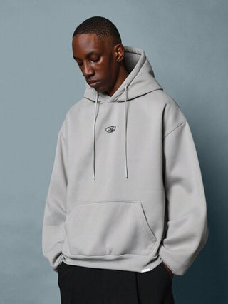 SUMWON بلوفر مبطن بقميص هودي من الملابس الخارجية العصرية، مطبوع عليه شعار بلون الظل، مجموعة الخريف والشتاء، تصميم أساسي مبسط، طراز حضري كلاسيكي، قياس مريح، ملابس رياضية للاستخدام اليومي