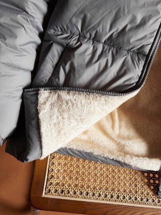 SHEIN معطف شتوي دافئ للمراهقين مبطن حراريًا ، طوق عالي، مريح وفضفاض ومتعدد الاستخدامات ، مناسب للخريف والشتاء ، مناسب للأنشطة الخارجية