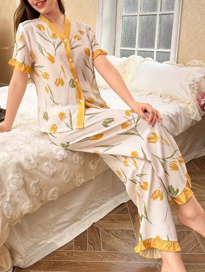 CottageSlumber مجموعة بيجامة برقبة مورّدة، أكمام قصيرة وبنطلون طويل متباين الألوان، طباعة زهرية على الكريب