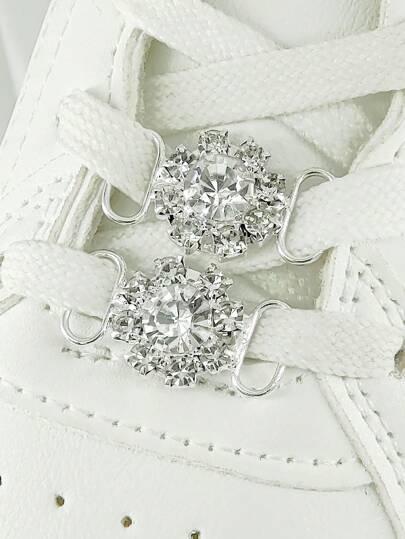 قطعتان من الأحذية مزينة بسبائك أنيقة بتصميم مفرغ، مرصعة بأحجار الراين اللامعة وخرز مصنّع، مناسبة للأحذية والأحذية الرياضية