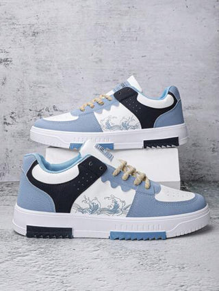 أحذية رياضية كاجوال للرجال بطراز كوري، أحذية تزلج، قابلة للتنفس بدون ربط، ذات قاع مسطح، مدرّبات متعددة الاستخدامات، هدية للكريسماس وعيد الحب والسنة الجديدة (شعار عشوائي على القاعدة)