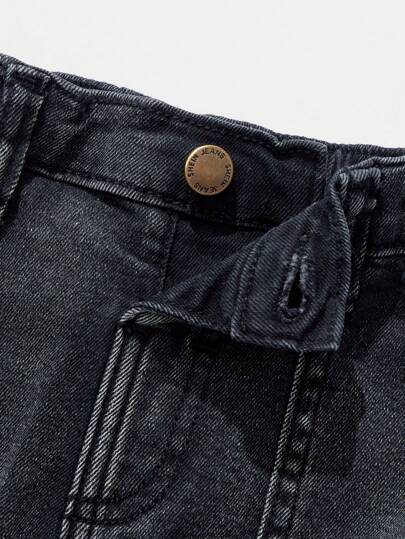 SHEIN بنطلون جينز ضيق مطاطي عالي الجودة من Young Boy Street Cool Distressed Washed Cargo Pocket باللون الأسود، مناسب للأطفال في الربيع/الصيف، ملابس الشارع