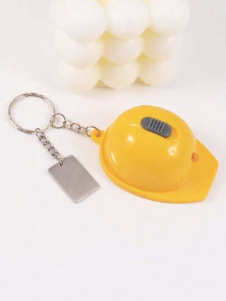 سلسلة مفاتيح مخصصة ، إبداعية وعملية ، مزودة بوظيفة إضاءة ، فتاحة زجاجات بشكل خوذة ، إمكانية تخصيص الاسم والشعار والموقع والتاريخ ، مناسبة لأعياد الميلاد واللقاءات العائلية وعيد الحب وللأبناء والأزواج والأعياد السنوية وكهدية للأم والأب والحبيب والحبيبة