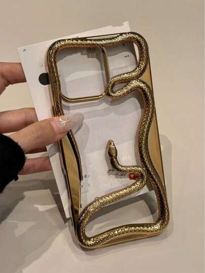 كفر هاتف محمي من الانسكاب والصدمات، مطلي بالشمبانيا ذو تصميم ثلاثي الأبعاد خلاّق مخرّم لتشتيت الحرارة متوافق مع هاتف آيفون 16 برو ماكس و آيفون 15