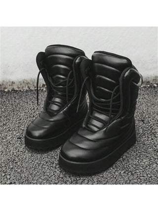 بوت ثلج عالية الرقبة للرجال من طراز الشارع الأمريكي الفريد، نمط رباط علوي، مقاومة للماء، بوت منصة شخصي بنعل سميك وخفيف الوزن عالي الجودة بتصميم الخبز، مقاس صغير لذا يرجى طلب مقاس أكبر بمقدار مقاس واحد