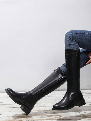 بوت جلدية للسيدات طويلة الساق، ذات طرف مستدير وسحاب، بكعب منخفض، بوت ركوب دافئة وعصرية، تباع بشكل كبير في الخريف والشتاء