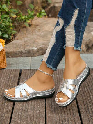 نساء كعب سميك مدبب رباعي الأضلاع نعل سميك صندل أحذية صيفية كاجوال أحذية منزلية جديدة للعطلات، أحذية فضية سميكة القاع راحة وخفيفة الوزن للسيدات