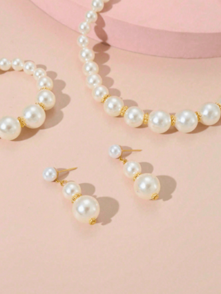 3 قطع طقم مجوهرات من سلسلة وأساور وأقراط متدرجة البسيطة للأطفال مع خرز اللؤلؤ