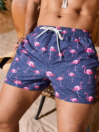 Manfinity VDAYZ سروال قصير كاجول للرجال بخصر رباط وبطبعة فلامنجو، طراز هاواي
