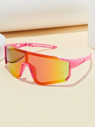 قطعة واحدة نظارات أطفال موضة، الطراز الجديد لعام 2025،نظارات ملونة للدراجة الهوائية والجري والتزلج، جذابة وأنيقة، مناسبة للخروجات والسفر والروضة والعروض والتصوير الخارجي