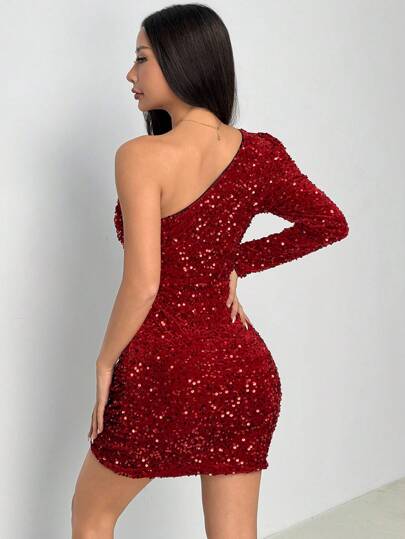 PETITE فستان حفلة للنساء أحادي الكتف ضيق الجسم مزين بالترتر