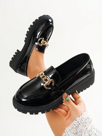 أحذية أوكسفورد حريمي نساء متعددة الوظائف مزينة بمعدن تصميم منخفض الكعب اصدار الأكسفورد كاجوال بتأثير المرآة، نمط بريطاني ريترو أنيق، مريح ناعم متوسط الكعب. لسنوات 2025 ربيع صيف خريف شتاء بلون أسود لامع