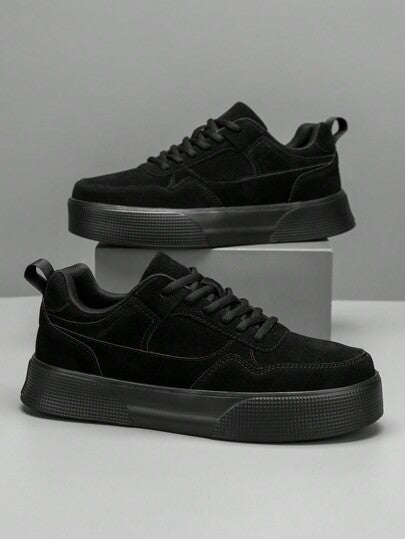 أحذية قماش الرجال الرصاصية اللون ذات الرباط للتزلج، تفاصيل التفريغ البسيطة، أحذية رياضية برقبة منخفضة بأصابع دائرية