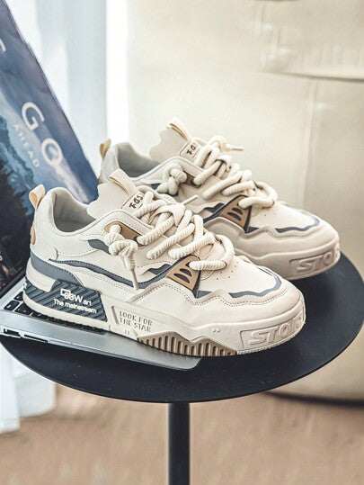 زوج أحذية رياضية كاجوال للرجال، بطانة مريحة، أحذية سكيت بورد عصرية بتصميم بسيط