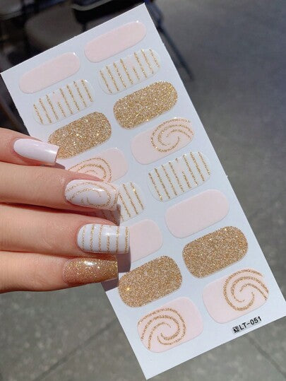 1 قطعة ملصقات أظافر عنصرية أنيقة جديدة، ملصقات طلاء أظافر كاملة التغطية، ملصقات فنية للأظافر مائية قابلة للإزالة، ملصقات أظافر للنساء، ملصقات أظافر لاصقة ذاتيًا، سهلة الاستخدام، مناسبة للتزيين في المناسبات والحفلات والهدايا في أعياد الميلاد