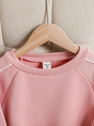 تيشيرتات بناتي مجموعة بنطلون وبلوزة رياضية بياقة مستديرة بطباعة قلب للفتيات المراهقات 2 قطعة/مجموعة، مريحة وكاجوال