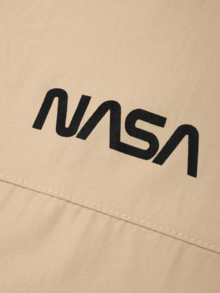 Manfinity Homme معطف هوودي رجالي بجيوب وسحاب كم طويل بطباعة حروف خريفية