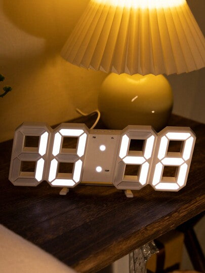 ساعة إنذار رقمية مع شاشة عرض درجة الحرارة، ساعة إنذار على طاولة ، ساعة قابلة للتركيب على الحائط ، ديكور المنزل, ديكور الغرفة، هدايا أعياد الميلاد والتخرج، ساعة رقمية لغرفة النوم, الديكور المدرسي، ولأول يوم مدرسي