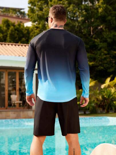 Manfinity Swimmode مجموعة ملابس علوية بياقة مستديرة وشورت بطباعة هاواي ،2 قطعة/طقم ، تصاميم للرجال