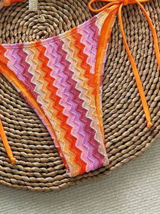 Swim Vcay مجموعة بيكيني بحمالات رفيعة وربطة جانبية مع قطعة علوية كاشفة للكتف مطبوعة بألوان الصيف للنساء