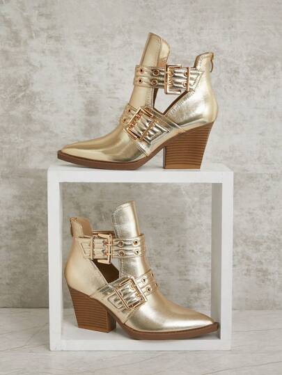 SHUZIA بوط نسائي ذو كعب كتلي مثقب باللون الذهبي الفاتح - تصميم نرويجي عصري ، مستوحى من الثقافة البانك ، متعدد الاستخدامات ، ومريح