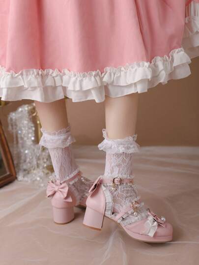 نعال نسائية صيفية بكعب متوسط مغلقة الأصابع من طراز لوليتا مزودة بحزام كاحل، مريحة بخصلات كثيفة متسعة الأصبع وكعب سميك مفرغ الصندل