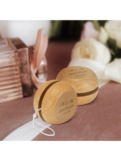 10 قطع ، 50 قطعة ، هدية شخصية لحامل الخاتم الخاص بالاحتفاظ بالخاتم يو يو مع اسم مطبوع ، هدية شكر لحامل الخاتم ، هدية زفاف خشبية يو يو شخصية، مناسبة للأعياد والذكريات السنوية وعيد الحب والزفاف