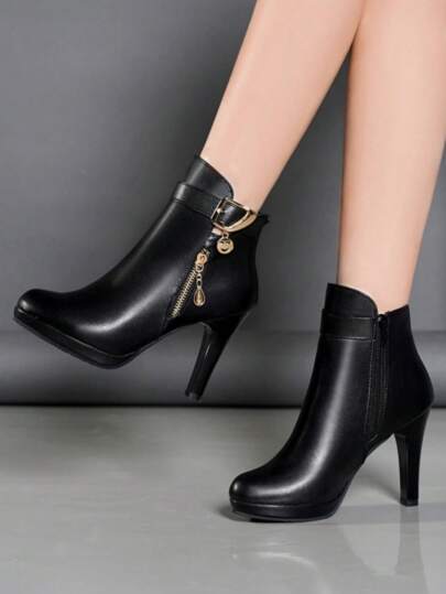 بوت أنيق أوروبي وأمريكي جديد للخريف / الشتاء بكعب رفيع وسحّاب جانبي، قذائف بكعب عالي، بوت موضة، بوت نسائية براس مدبب وكعب عالي رفيع، بوت شتوية مثيرة جديدة براس دائري، بوت نسائية كعب عالي بسيطة