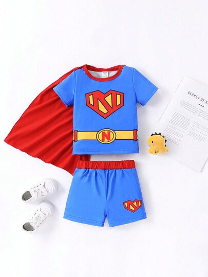 SHEIN Persoplay Kids 3 قطع ملابس للأطفال الصبية، بدلة رسوم متحركة كاجوال وجذابة باللون الأزرق: تي شيرت أكمام قصيرة ، شورت الخصر المطاطي ،رداء أحمر، مناسبة للربيع والصيف