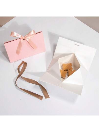 10 حقائب هدايا مخصصة، أكياس ورقية مثلثة، أكياس خفيفة للحمل، أكياس تغليف، أكياس هدايا صغيرة دقيقة، صناديق تعبئة، مناسبة للزفاف والعيد الميلاد والتذكارات والتعبئة للمنتجات الصغيرة، متعددة الاستخدامات، مضادة للعفن، زخرفية، قابلة لإعادة الاستخدام، فاخرة، عصري