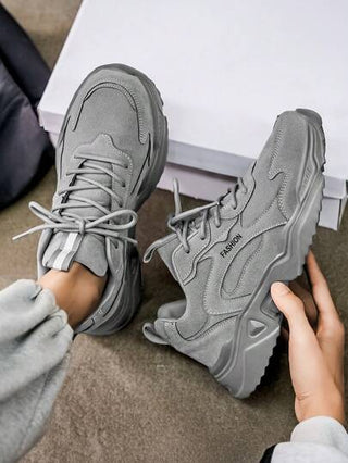 أحذية تنزه للرجال خفيفة الوزن ومريحة ، مزينة برسومات وخطوط ، أحذية رياضية كاجوال أنيقة للرجال