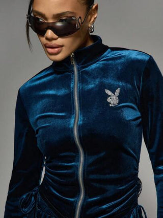 MISSGUIDED Missguided x Playboy جاكيت راقية مخملية مزينة بشعار مرصع بالراين ستونز للارتداء في الحفلات في فصلي الخريف والشتاء