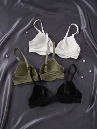 Shein Underwear&Sleepwear Basics مجموعة 3 قطع من حمالات الصدر النسائية اللاسلكية والمريحة ذات اللون الواحد