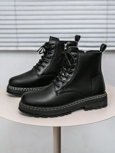 بوت رفع ذات سطح لامع أسود نقي للرجال مع بطانة سميكة، بوت أكسفورد وأحذية رسمية