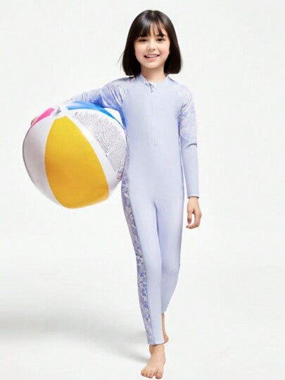 Annil طفل فتى بنت بيتيّ طويل كم سباحة دعوى فصل صيف