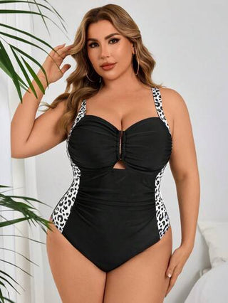 Swim Lushoire ملابس سباحة قطعة واحدة من نوع البدلة الكاملة للمرأة ذات الحجم الكبير، مزينة بأشرطة واسعة ذات زخرفة ذهبية، شكل جذاب ومرفع للبطن، بنقشة فهد ولوحة بتصميم رقعة