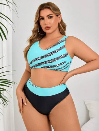 Swim Lushoire مجموعة بيكيني مقاس كبير للنساء ذات قطعتين، تصميم رقبة على شكل حرف V باللونين الأزرق والأسود، بلون مخطط